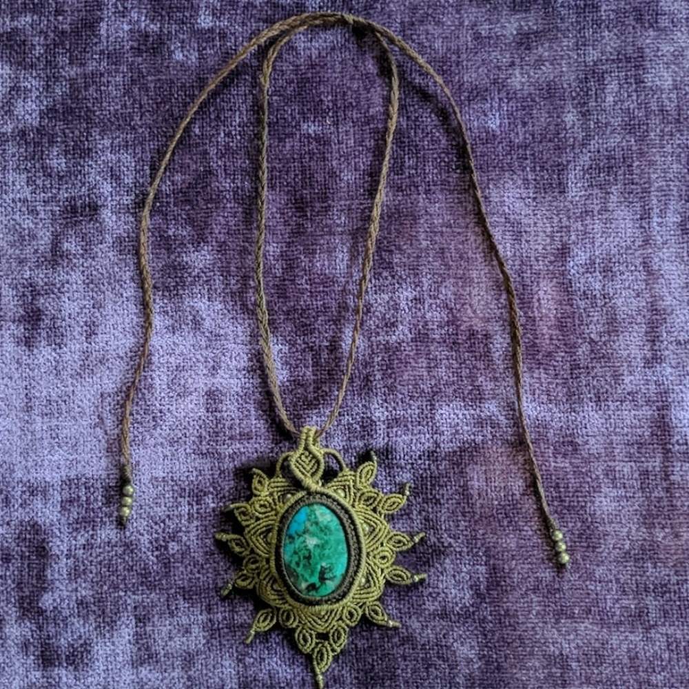 Macrame Gemstone Necklace - Picture 2 of 6